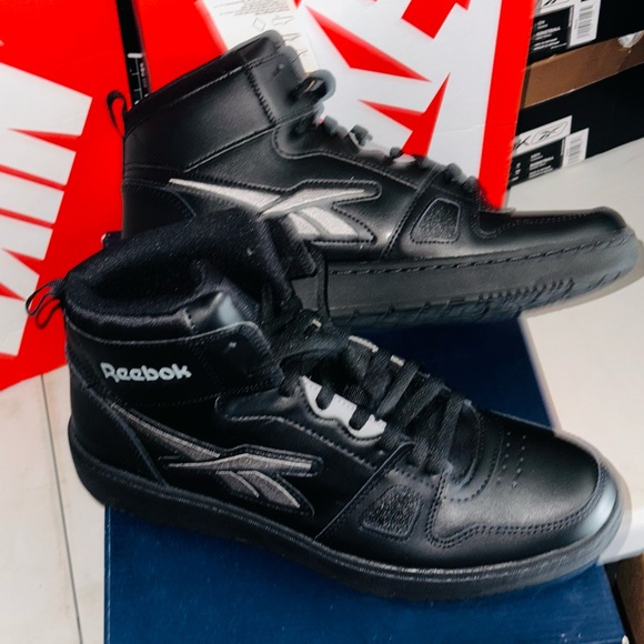 Reebok Resonator Mid Men’s Size 11 US/EU 44.5 *New with og box*  GZ2713 - Picture 9 of 11